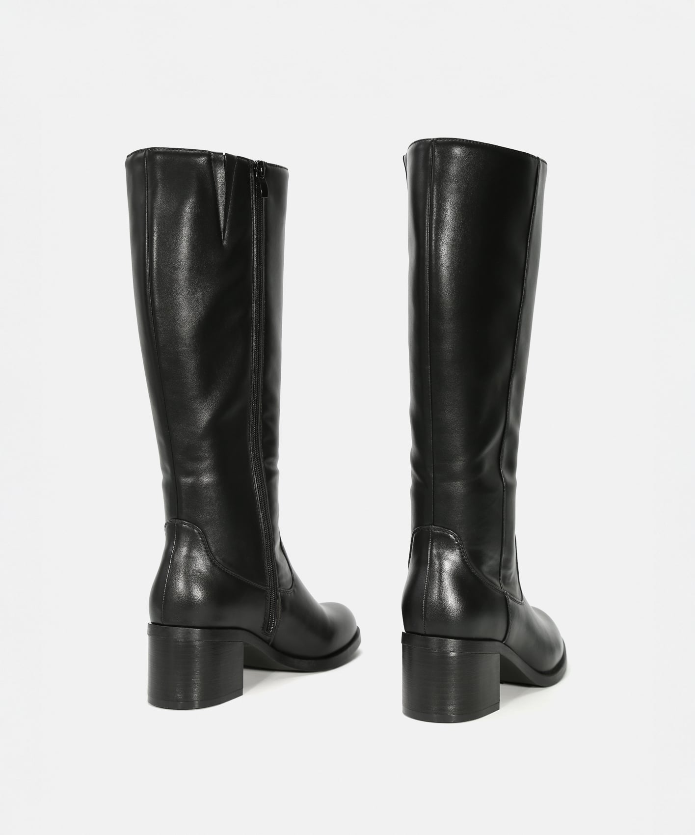 Botas altas salto image number null